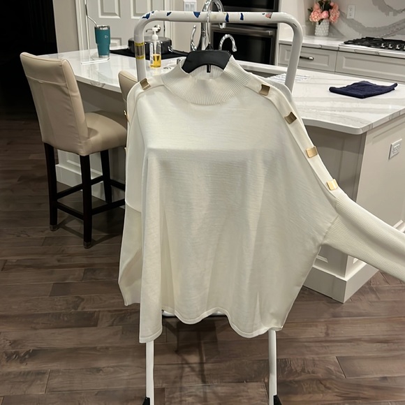 Mock turtleneck lightweight sweater - Picture 1 of 6